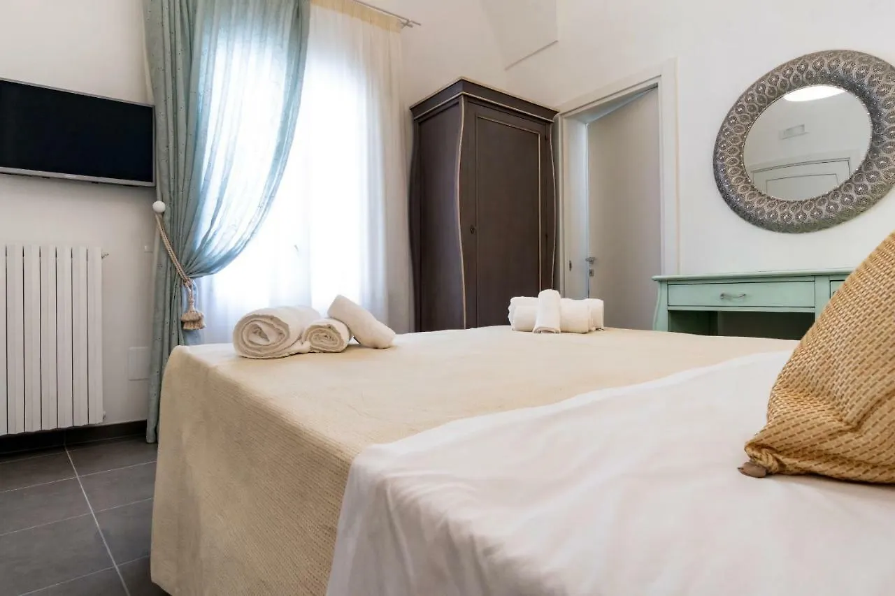 Le Stanze Del Duomo Bed & Breakfast Lecce İtalya